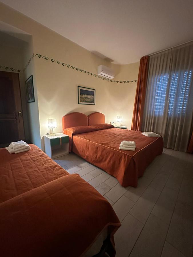 Hotel Atena Cirò Marina Eksteriør bilde